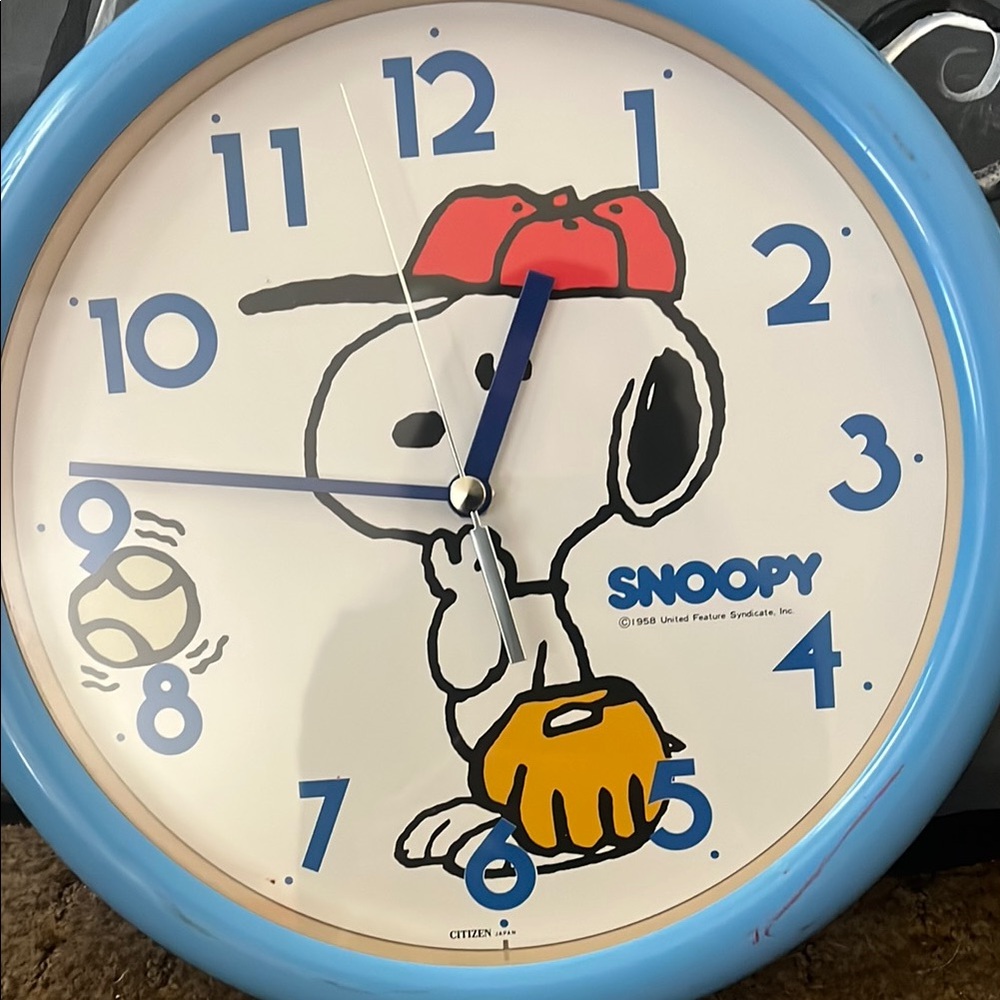 SOLD Citizen Snoopy Wall Clock - Blue